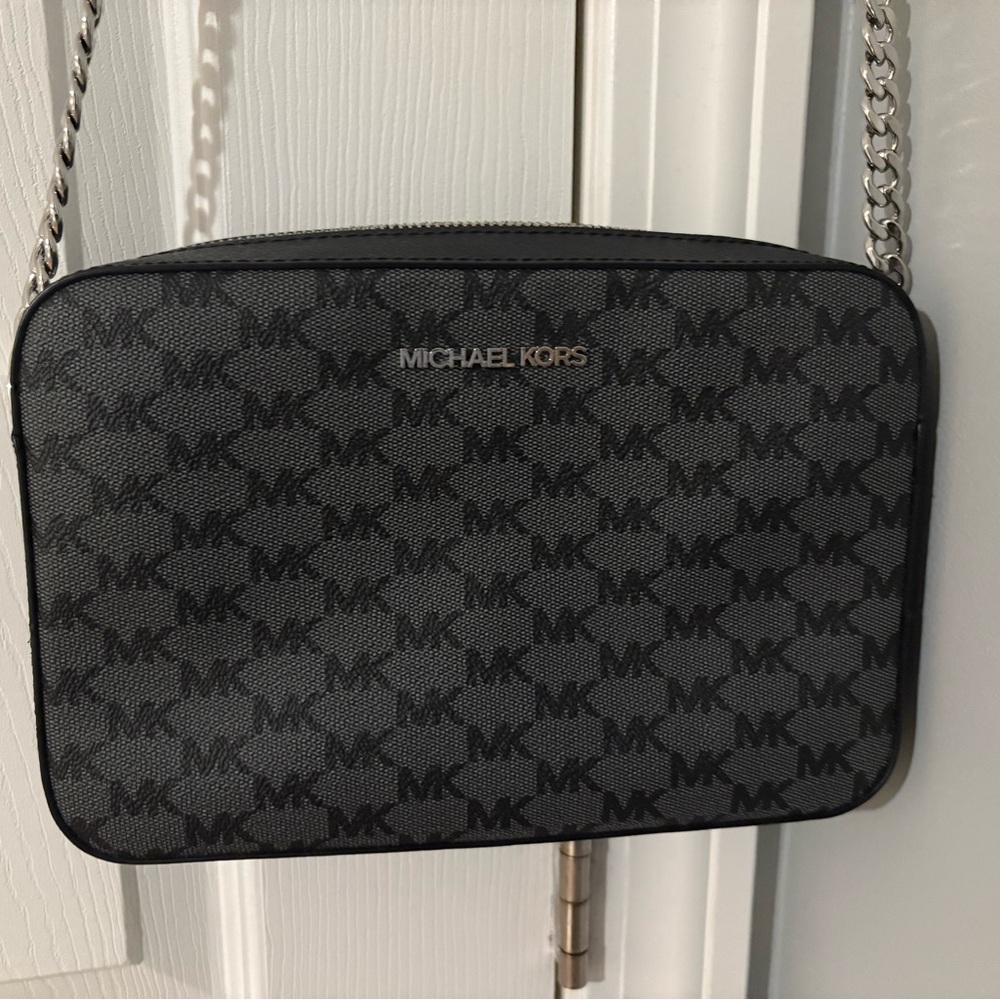 Michael Kors crossbody bag